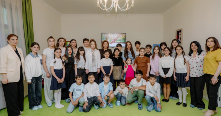 Leyla Əliyeva və Alona Əliyeva Sosial Reabilitasiya Mərkəzində - FOTO