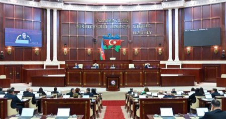 Milli Məclisin yaz sessiyasının sonuncu plenar iclası KEÇİRİLİR