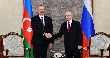 İlham Əliyev Vladimir Putini TƏBRİK edib