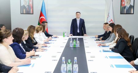 Anar Bayramov Prezidentin təltif etdiyi tibb işçilərini TƏBRİK ETDİ - FOTO