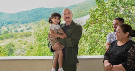 İlham Əliyev Əsəd Əsədovun evində - FOTO