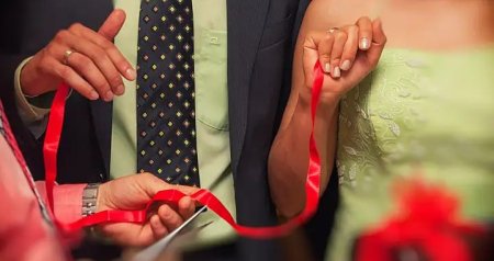 18 yaşına çatmayanlar nişanlanarsa... &ndash; Hansı cəza GÖZLƏYİR?