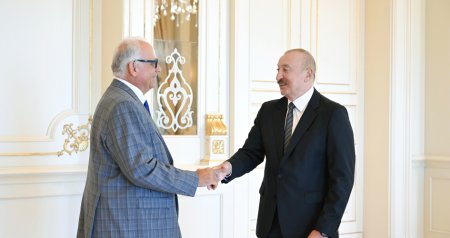 İlham Əliyev Dünya Güləş Birliyinin prezidentini qəbul etdi &ndash; FOTO