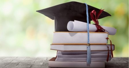 Təhsil krediti var &ndash; Bəs niyə minlərlə tələbə universitetdən uzaqlaşdırılır?