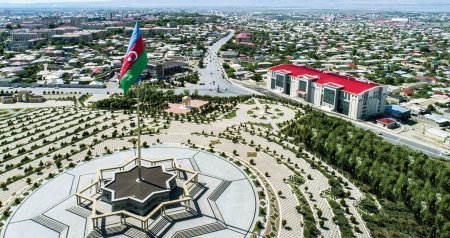 Prezident: "Naxçıvan əvəzolunmaz nəqliyyat mərkəzlərinin birinə çevriləcək"