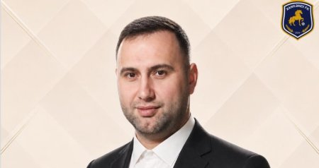 Elnur Məcidov vəzifəsini qoruyub SAXLADI