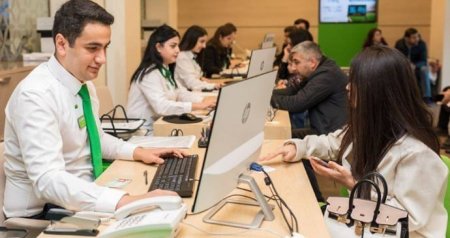 Başqasının xahişi ilə kredit götürürsünüzsə, BUNLARA DİQQƏT EDİN! – XƏBƏRDARLIQ Başqasının xahişi ilə kredit götürürsünüzsə, BUNLARA DİQQƏT EDİN! – XƏBƏRDARLIQ