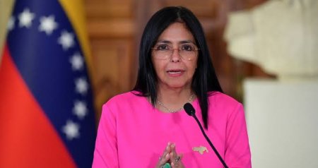 Delcy Rodriges: ABŞ-la neft sazişi 25 il qüvvədə olacaq &ndash; VİDEO