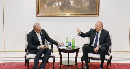 &ldquo;Əla İstisu var, özümlə gətirmişəm&rdquo; - Prezidentlə Pezeşkianın səmimi dialoqu - VİDEO