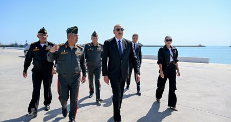 İlham Əliyev Hərbi Dəniz Qüvvələrində - FOTO/VİDEO