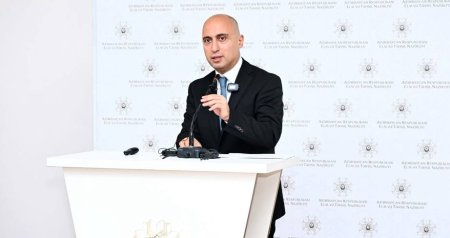 &ldquo;Adı məktəbdə, özü repetitor yanındadır&rdquo; - Nazir