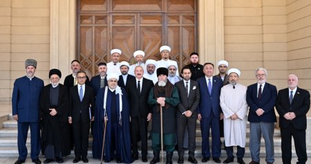 Türk dünyası ilə İslam aləminin kəsişməsində - Azərbaycanın təklif etdiyi YENİ BİRLİK MODELİ