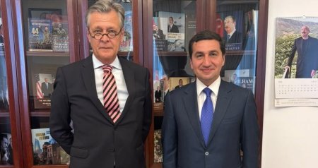 Hikmət Hacıyev Almaniya səfiri ilə görüşdü: Nələr müzakirə edildi? - FOTO