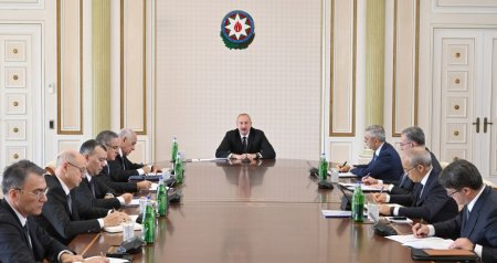 Prezident müşavirə keçirdi &ndash; FOTO - VİDEO