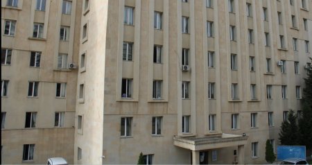&ldquo;Günlərdir növbədəyik, həkimə düşə bilmirik&rdquo; &ndash; Suraxanı Tibb Mərkəzində niyə endokrinoloq TAPILMIR?