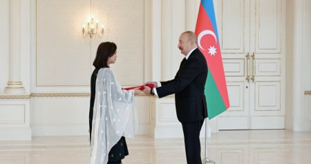 Malayziyanın yeni səfiri İlham Əliyevin qəbulunda &ndash; FOTO/VİDEO