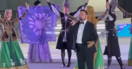 Prezidentlərin iştirak etdiyi konsertdə &ldquo;Azərbaycanım&rdquo; mahnısı və muğam SƏSLƏNDİRİLDİ - VİDEO