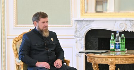 Kadırov AZAL təyyarəsinin qəzası ilə bağlı bir daha başsağlığı verdi - VİDEO