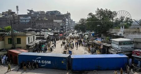 SON DƏQİQƏ: Pakistanda fövqəladə vəziyyət rejimi elan olundu