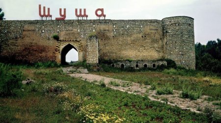 Şuşaya yeni lövhə hazırlanır - FOTO