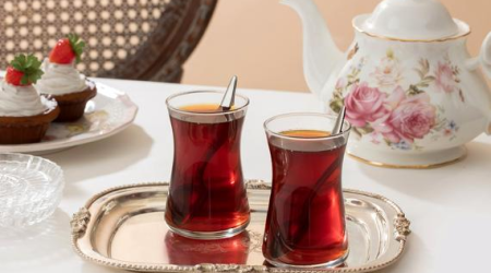 Çay evinin 13 müştərisi polis şöbəsinə aparıldı