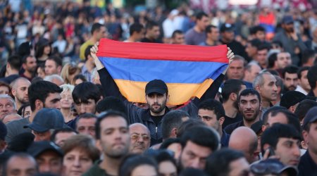 Ermənistanda itaətsizlik aksiyaları başlayır - YENİLƏNİB - VİDEO