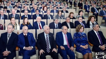 Yeni Azərbaycan Partiyası YENİlənir?