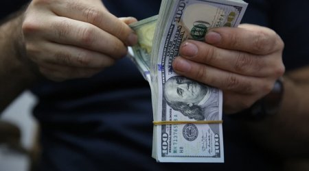 Dolların bu günə olan məzənnəsi