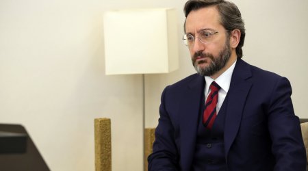 Türkiyə Prezident Administrasiyasının sözçüsü Ağdamda gördüklərindən DANIŞDI: “BƏNZƏRİ OLMAYAN BARBARLIQDIR” - VİDEO