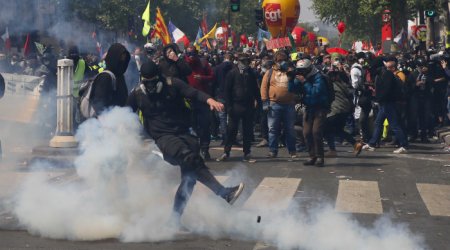Fransada aksiya - 27 polis yaralandı