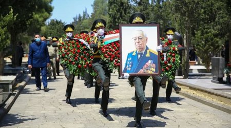 General-polkovnik Tofiq Ağahüseynov II Fəxri xiyabanda dəfn edildi - FOTOLAR