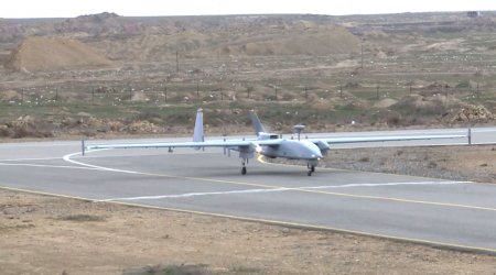 Azərbaycan dronları havaya qalxdı - Kəşfiyyat aparır - VİDEO