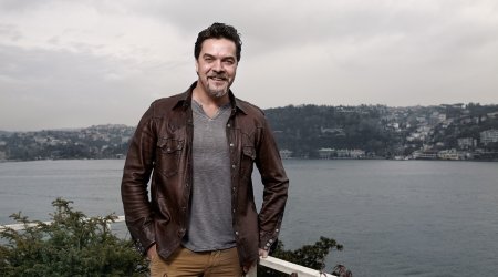 Beyazın 24 yaşlı azərbaycanlı SEVGİLİSİ - FOTO