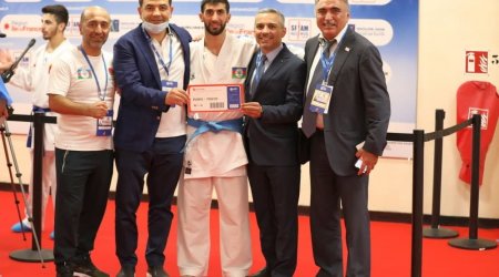 Azərbaycan karateçiləri Tokio Yay Olimpiya Oyunlarına 3 vəsiqə qazandı - FOTO