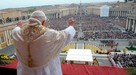 Roma Papasının mühafizəsi, yoxsa Vatikanın MƏXFİ AGENTLƏRİ? - FOTO