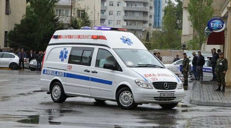 Bakıda 14 yaşlı oğlanı maşın vurdu