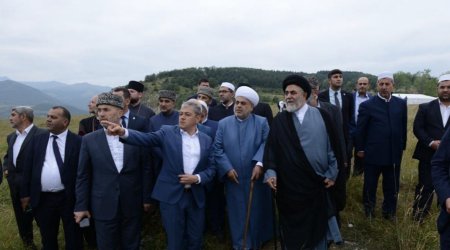 Azərbaycandakı dini konfessiya rəhbərləri Cıdır düzündə - FOTO