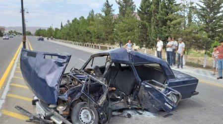 Hacıqabulda iki avtomobil toqquşdu - 1 ölü, 6 yaralı var - FOTO