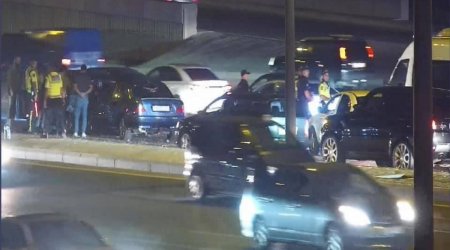 Bakıda qəza sıxlıq yaratdı - FOTO