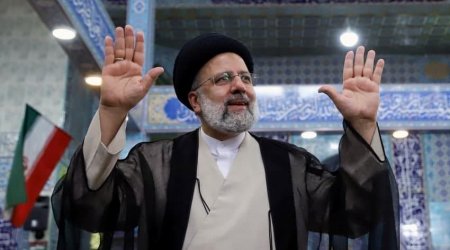 İranın yeni prezidenti and içdi - YENİLƏNİB 