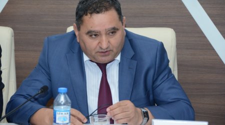 Etibar Əliyev Fazil Mustafanın statusunda seçiciləri təhqir etdi - FOTOFAKT