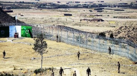 Pakistan ordusunun bir zabiti öldürüldü - Əfqanıstanla sərhəddə