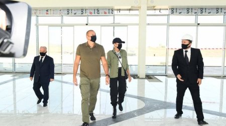 Prezident və birinci xanım Füzuli aeroportunda - FOTO/VİDEO