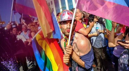 “Paşinyan hökuməti fahişələr üçün əlverişlidir” – İrəvan LGBT-çilərindən VİDEO