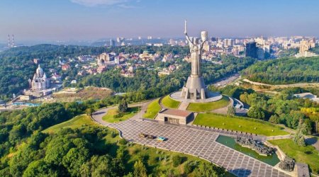 Bakı ilə Kiyev “Qardaşlaşmış şəhərlər” sazişini İMZALAYACAQ