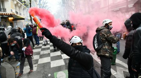 Fransada anti-vaksin etirazları – Polislə nümayişçilər arasında gərgin anlar - VİDEO 