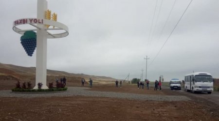 Gürcü jurnalist və blogerlər işğaldan azad olunmuş ərazilərə getdi - FOTO