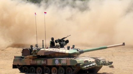 118 tank sifarişi verilib - Hindistan müharibəyə hazırlaşır? - VİDEO  