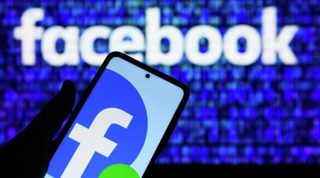 Facebook.com domeni satışa çıxarılıb?