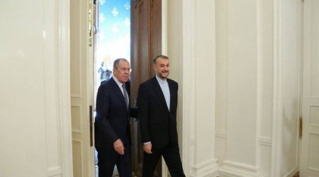 Sergey Lavrov İranın XİN başçısı ilə hansı məsələləri MÜZAKİRƏ ETDİ?